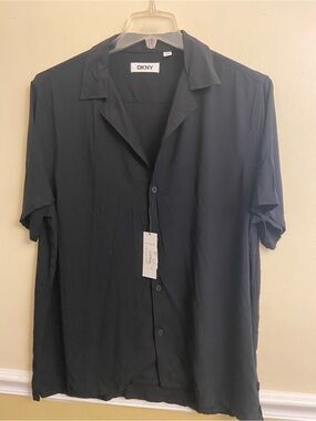 NWT DKNY rayon button shirt